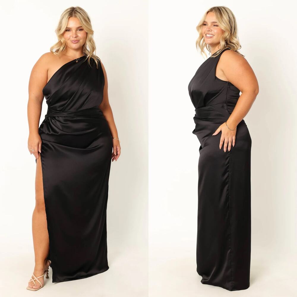 Petal & Pup NWT Nadia‎ One Shoulder Dress